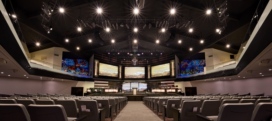 Crossgates Baptist Church Finds Design Flexibility with Chroma-Q Inspire